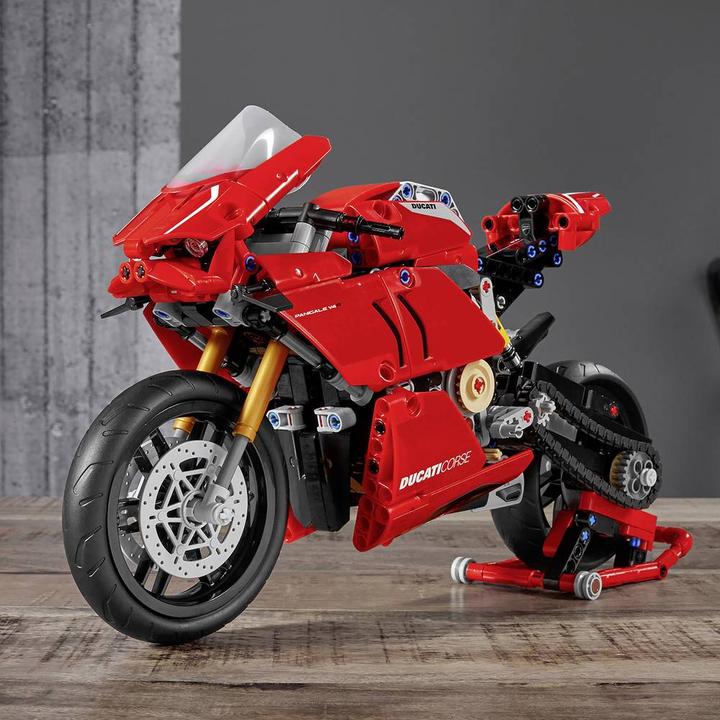 Image du produit LEGO Ducati Panigals V4 R (42107, LEGO Technic)