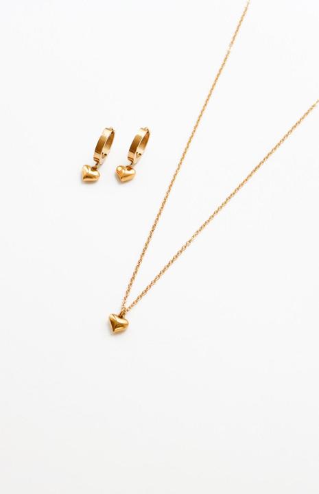 Actual product image Tara Style Bold Heart jewellery set (waterproof) (18k gold-plated stainless steel, 100% waterproof)