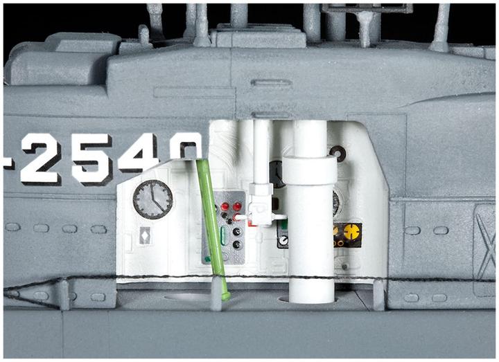 Produktbild Revell U-Boot Typ XXI mit Interieur