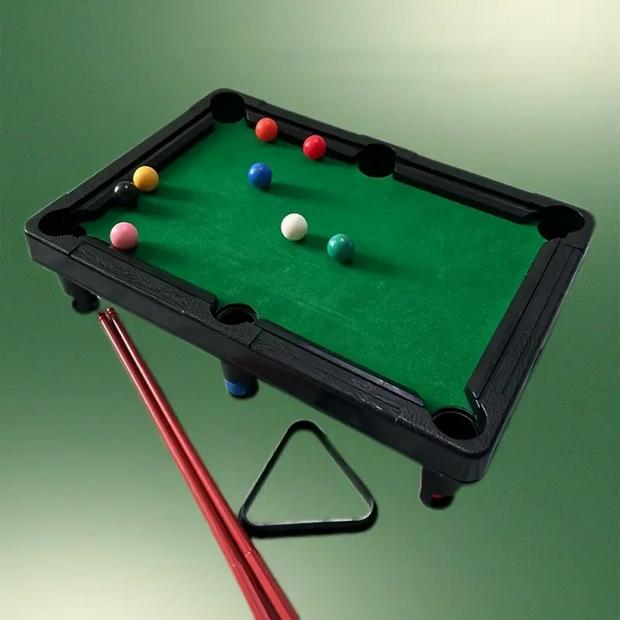 Produktbild PhoneLook Miniatur Billard Spielset aus Plastik für Zuhause mit 11 Kugeln und 2 Billard Queues