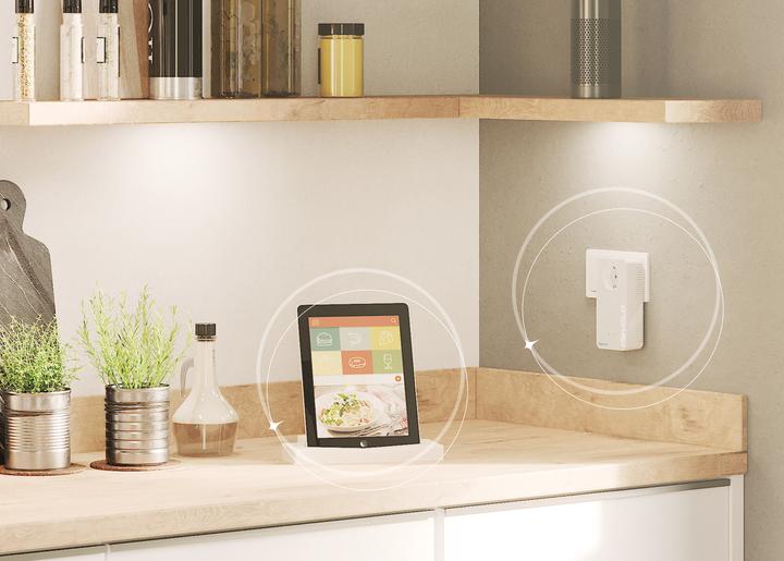Productafbeelding Devolo Magic 2 WiFi next Multiroom Kit (2400 Mbit/s)