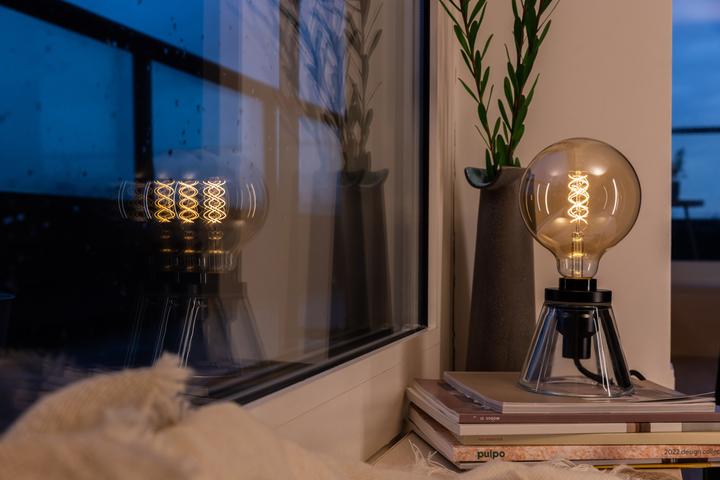 Actual product image Osram Vintage 1906 (E27, 4.80 W, 420 lm, 1 x, F)