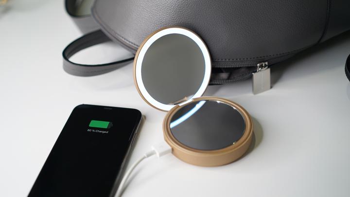Immagine prodotto Lotta Power Ricaricatore di batterie (4000 mAh, 14.80 Wh)