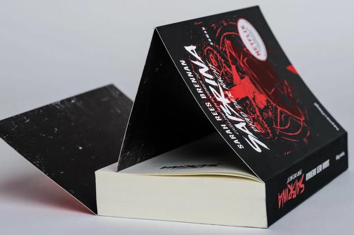 Immagine prodotto Chilling Adventures of Sabrina: Pfad der Nacht (Tedesco, Brennero di Sarah Rees, Beate Brammertz, 2020)
