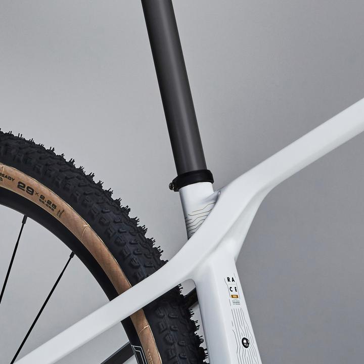 Immagine prodotto Rockrider Race 900 (37 cm)