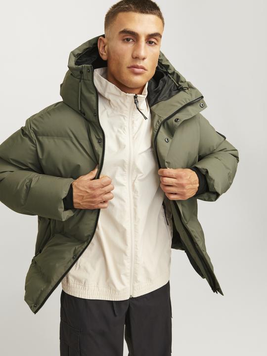 Produktbild Jack & Jones Jcoalpha Puffer Sn (L)