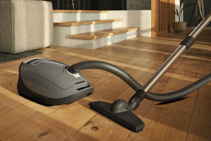 Produktbild Miele Complete C3 125 Gala Edition