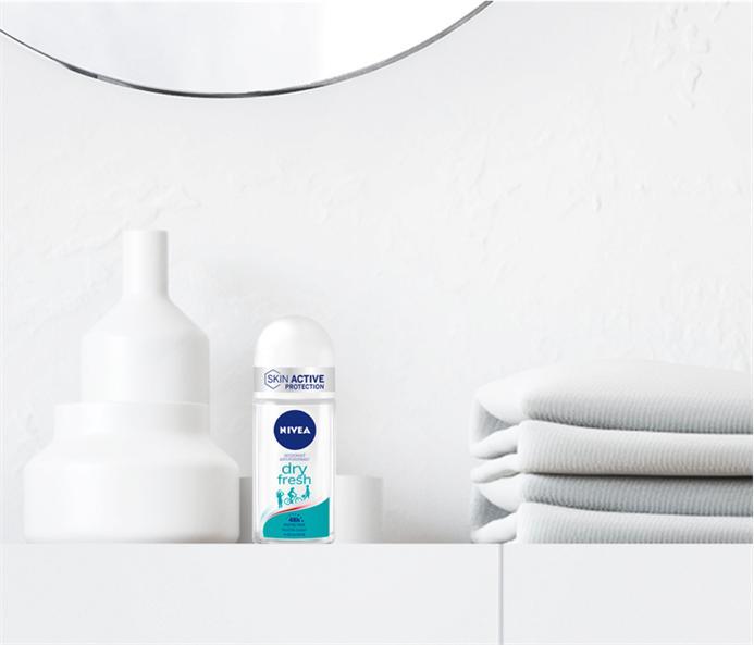 Actual product image NIVEA DRY COMFORT FRESH deo roll-on 50 ml (Roll-on, 50 ml)
