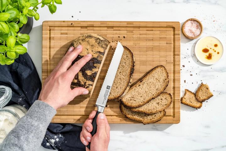 Actual product image Zwilling All Star bread knife 200, white (20 cm)