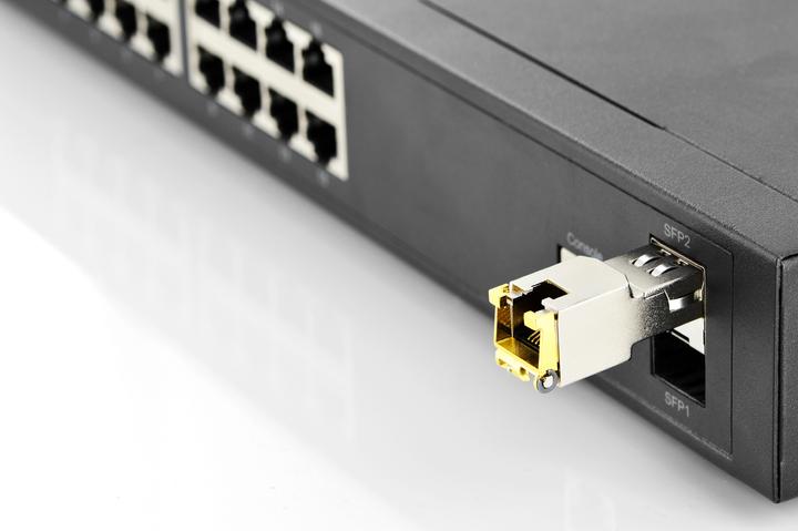 Produktbild Digitus Mini GBIC Kupfer SFP Modul, 10 Gbps, RJ45