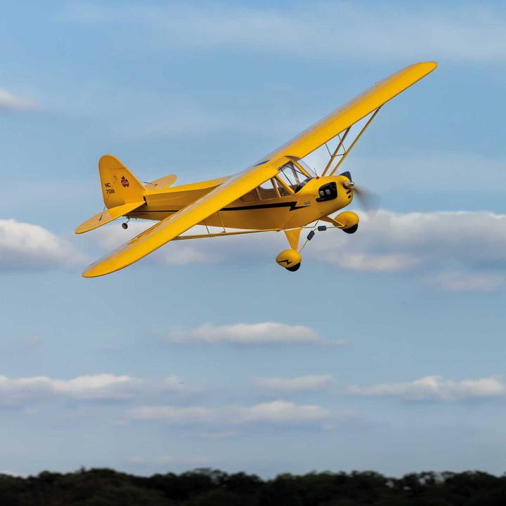 Image du produit Hangar 9 J-3 Cub 10cc EP PNP, 82.5" (Hélicoptère à l'échelle)