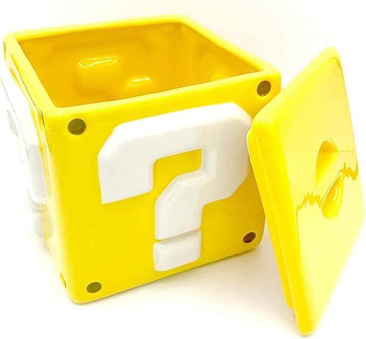 Actual product image Pyramid Super Mario: Cookie Jar - Question Mark Block