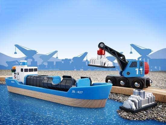 Actual product image Brio Container ship with crane truck