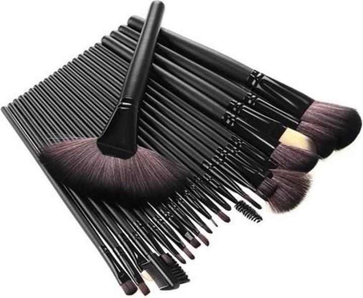 Produktbild PRO-mounts 24x Make-up-Pinsel - Schwarz