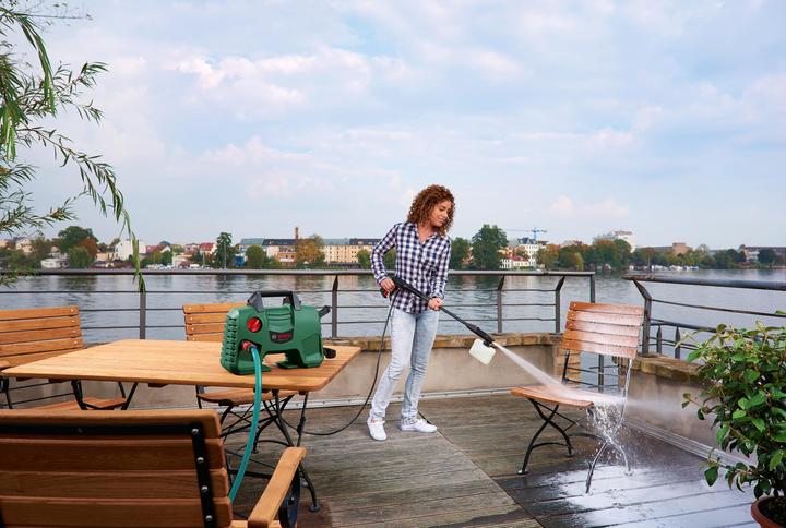 Produktbild Bosch Home & Garden Hochdruckreiniger EasyAquatak 120 (Netzbetrieb)