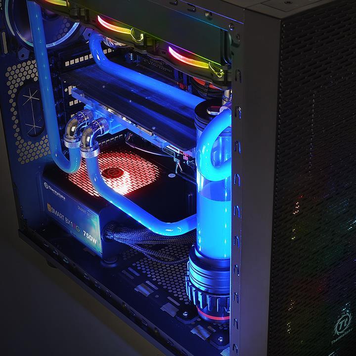 Produktbild Thermaltake Hamburg Pro (550 W)