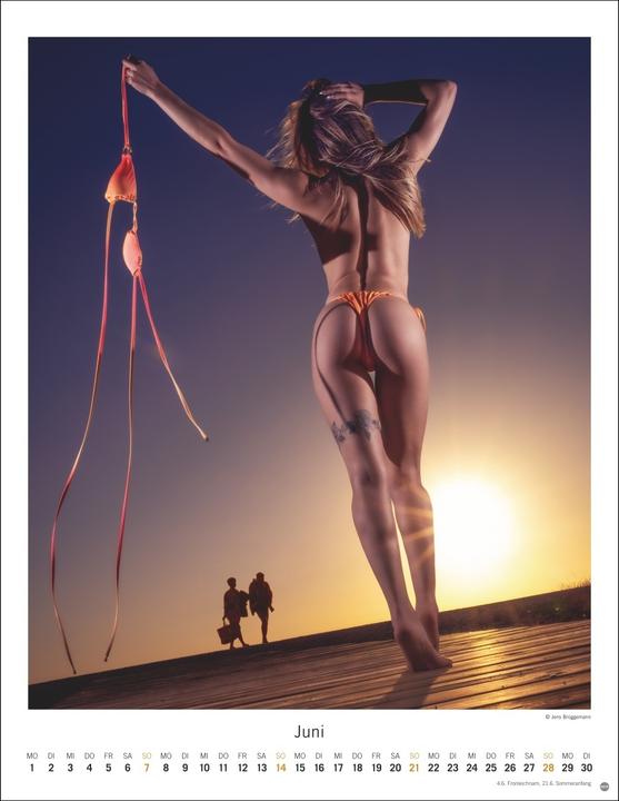 Produktbild Hot Girls Kalender 2026 (34 x 44 cm, Deutsch)