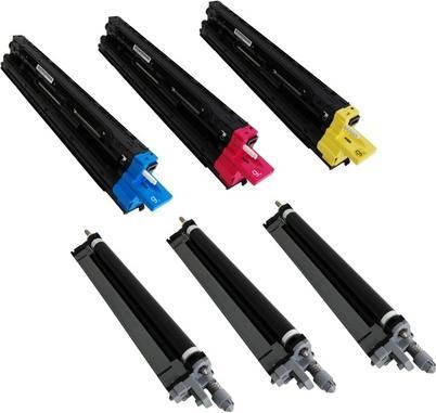 Produktbild Magni Kyocera 1702NP0UN1 / MK-8325B Schwarz Wartungsset