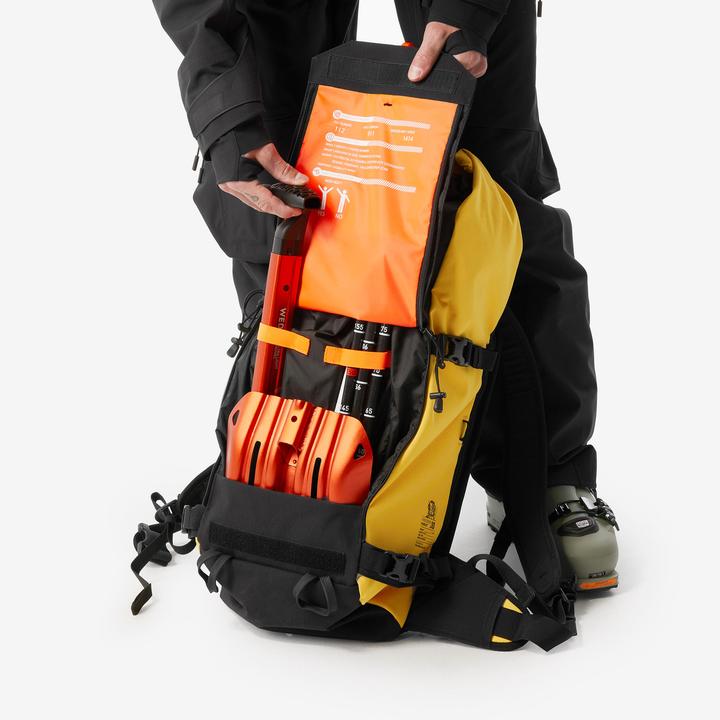 Image du produit Wedze Roll Top Strong Freeride 30 L Ski/Snowboard Backpack - Black (30 l)