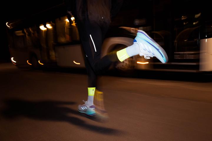 Actual product image Incylence High-viz V3 (47 - 50)