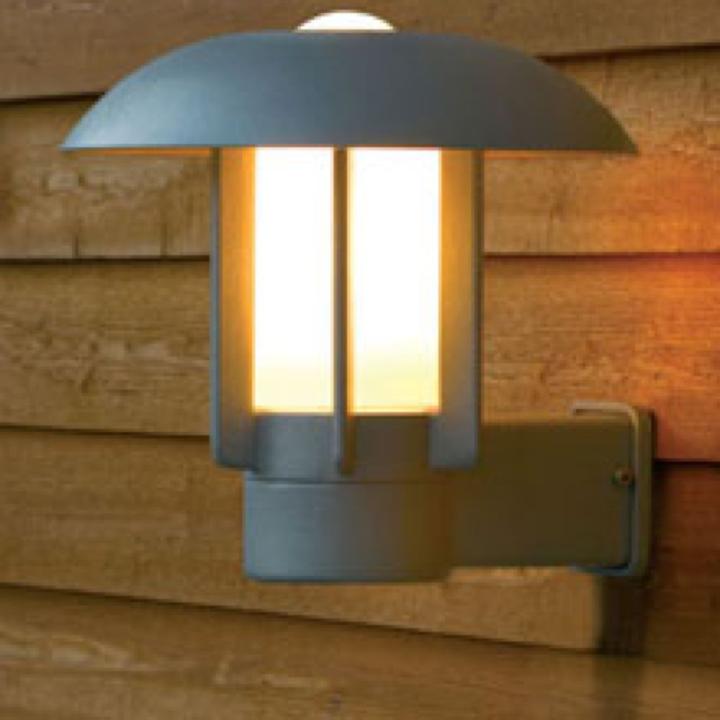 Immagine prodotto Konstsmide Luce da parete esterna a risparmio energetico (E27, IP44)