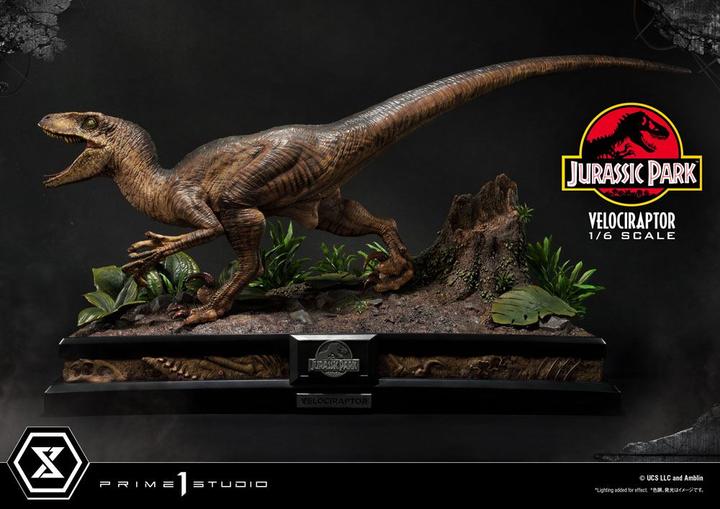 Image du produit Prime 1 Studio Jurassic Park Legacy Museum Collection Velociraptor Attack