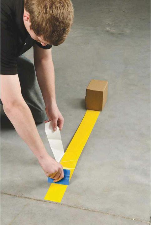 Produktbild Brady B-514, ToughStripe, Bodenmarkierbänder, Polyester, gelb, 50,8mm x 30m (50.80 mm)