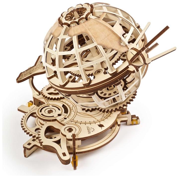 Actual product image Ugears Globe