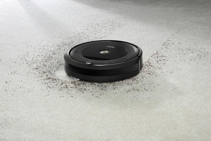 Actual product image iRobot Roomba 696 (Robot vacuum)
