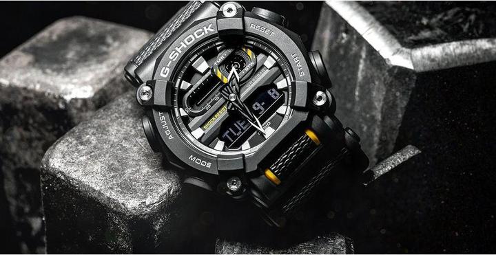 Produktbild Casio GA-900-1AER (Analoguhr, Digitaluhr, 52.80 mm)