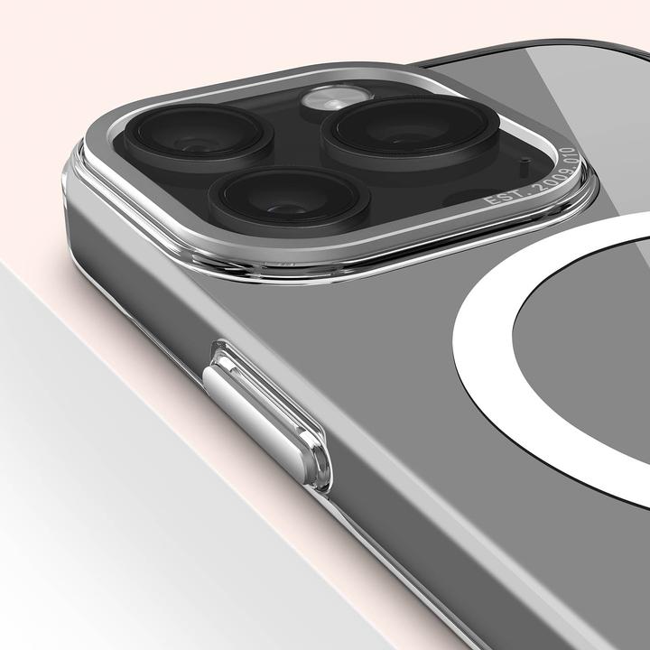 Actual product image Decoded Recycled Plastic Backcover iPhone 15 Pro Max Transparent (Apple iPhone 15 Pro Max)