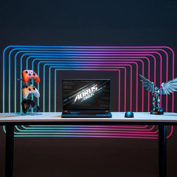 Actual product image Gigabyte Aorus 16X (16", Intel Core i9-14900HX, 32 GB, 2000 GB, DE)