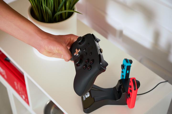 Productafbeelding PowerA Controller-oplaadstation door voor Nintendo Switch (Switch, Switch OLED)