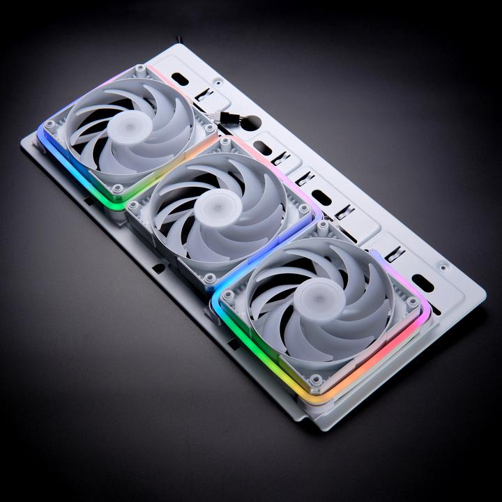 Actual product image Phanteks Neon Digital RGB LED Strip - 1 m, white (Multicoloured)