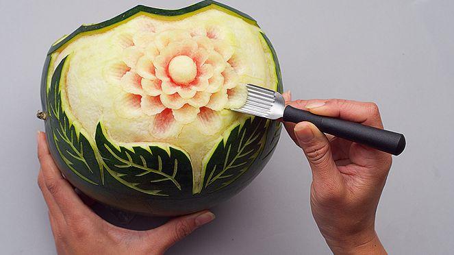 Actual product image Triangle Carving set Artist
