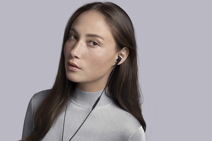 Productafbeelding B&O Beoplay E4 (ANC, 20 h, Bedraad)