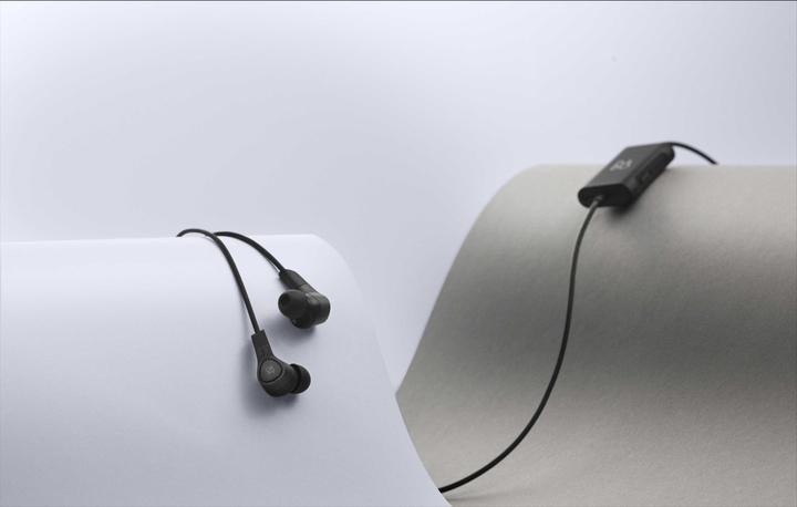 Productafbeelding B&O Beoplay E4 (ANC, 20 h, Bedraad)