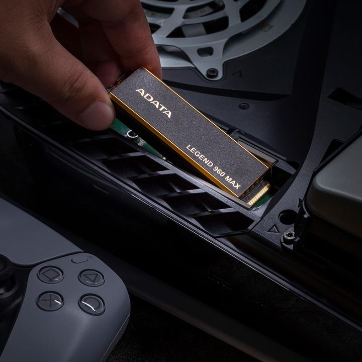 Produktbild Adata Legend 960 Max (1000 GB, M.2 2280)