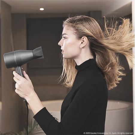 Image du produit Cecotec Bamba IoniCare 5500 PowerStyle Hair Dryer 1800W with HairCare Technology Dark Grey