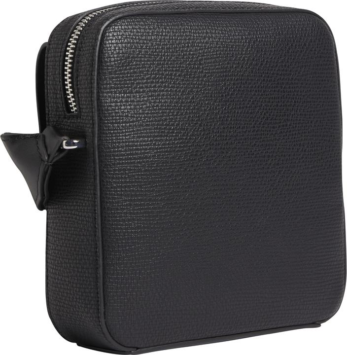 Actual product image Calvin Klein Men's Minimalism Cube Reporter Bag, Ck Black, One Size (51% RECYCLED POLYESTER, 49% POLYURETHANE)