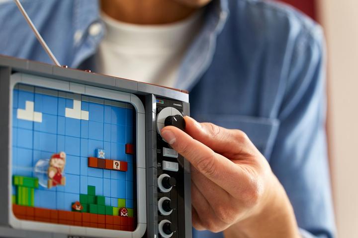 Produktbild LEGO Nintendo Entertainment System (71374, LEGO Seltene Sets)