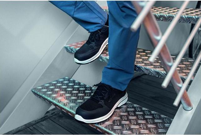 Actual product image Uvex Safety 1 Sport (S3, 40)