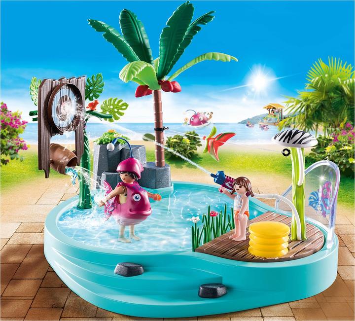Actual product image Playmobil Small Pool with Water Sprayer (70610, Playmobil Family Fun)