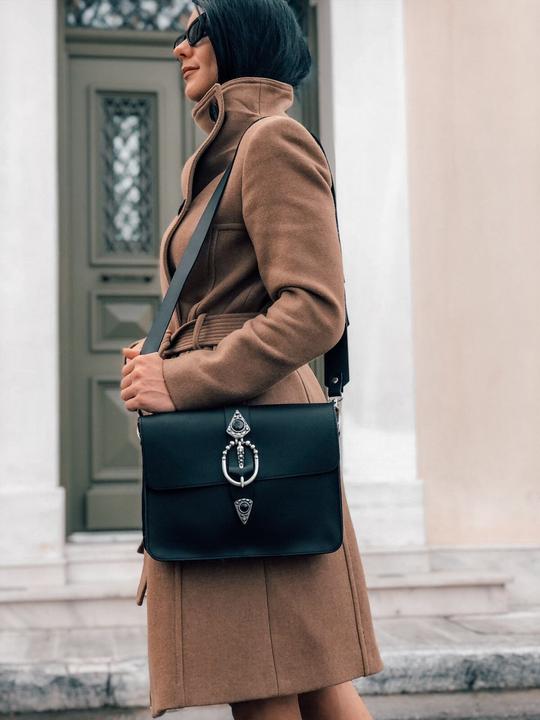 Produktbild Only-Bags.Store Bohemian Bag, Leder Crossbody Bag, Schwarze Lederhandtasche, aus Vollnarbenleder