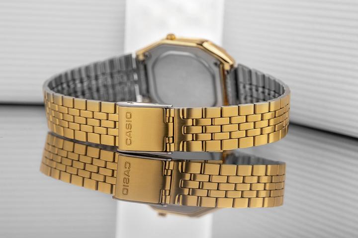 Actual product image Casio Vintage Lady Gold Flowers