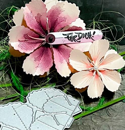 Produktbild FarbTon Stanzschablonen-Faltblume "Malva"