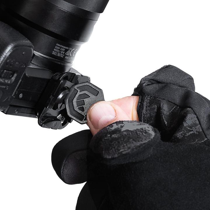 Actual product image Vallerret Markhof Pro V3 (Various)