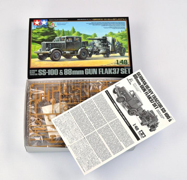 Produktbild Tamiya German Heavy Tractor SS-100 88mm Gun Flak