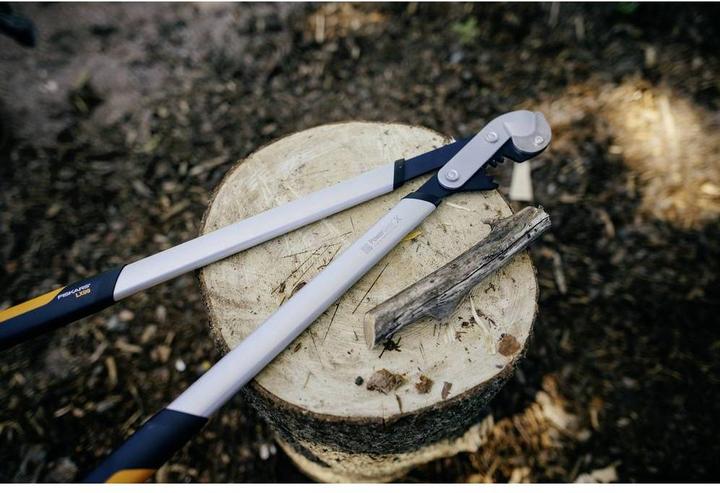 Actual product image Fiskars PowerGearX LX99L
