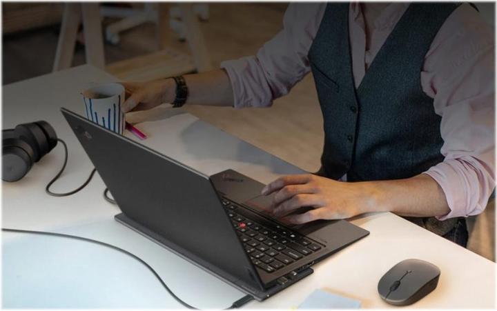 Image du produit Lenovo Kit de charge sans fil Go USB-C (65 W)